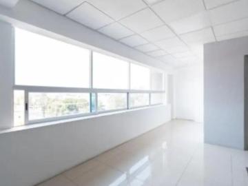 Oficina Renta Iztacalco 1,001 m2 Piso 4