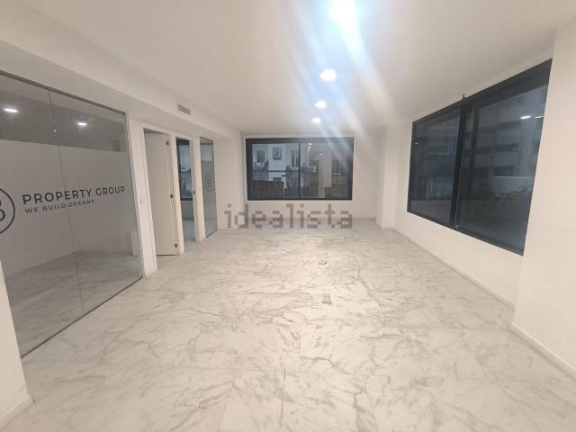 Oficina, Ricardo Soriano, Marbella