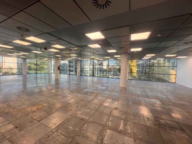 Oficina, San Juan Bautista, Madrid