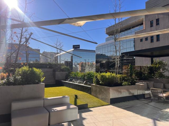 Oficina, San Juan Bautista, Madrid