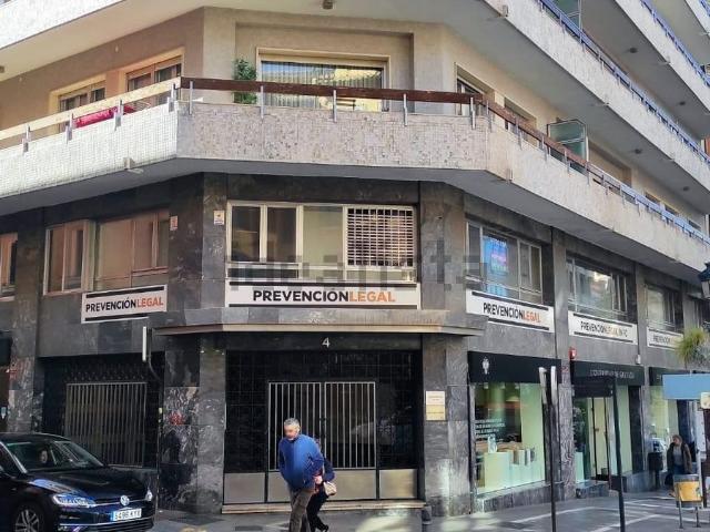 Oficina, San Matías Pavaneras, Granada