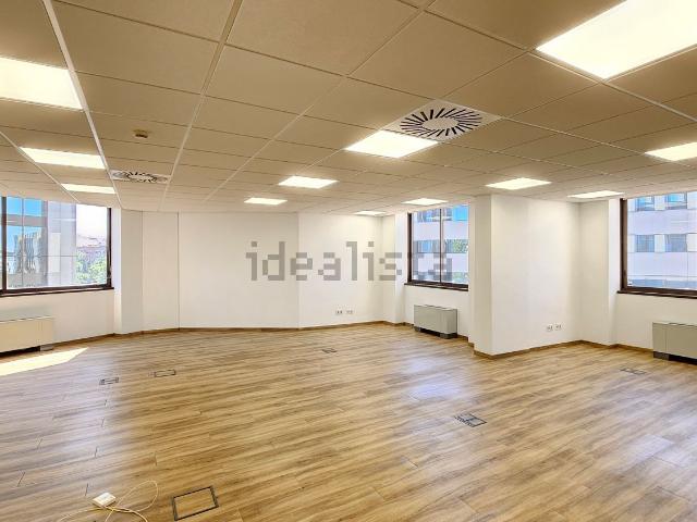 Oficina, Sant Just Desvern