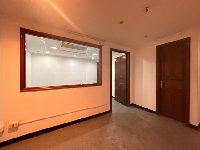 Oficina torre mohedano 218 mts 8H+2B