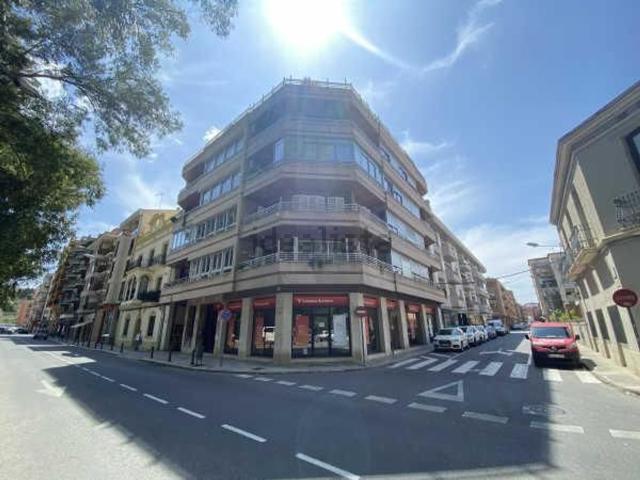 Oficina, Tortosa
