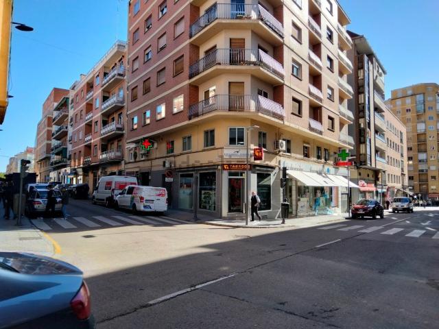 Oficina, Zamora