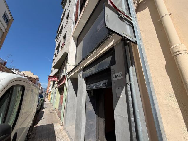 Oficina, Zona Plaza Donoso Cortés Avda Magdalena, Castellón de la Plana / Castello de la Plana