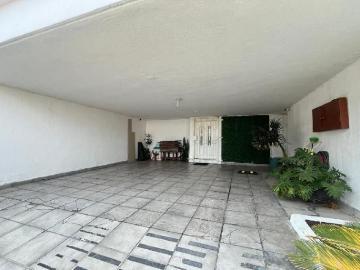 Oficina 2 en renta residencial victoria guadalajara