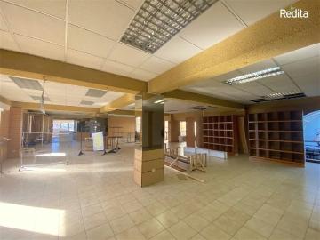 Oficina 693m2 3er Piso Subdivisible Centro de Los Andes | Espacios por CLF 153.00 en Los Andes