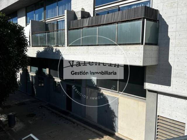 Oficina/Local diáfano de 77 m² con gran potencial en Residencial Ciudad de Gran Turia