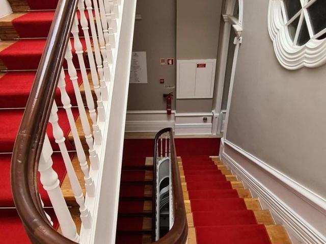 Oficinas 10 quarto, Porto Porto DLS89895463