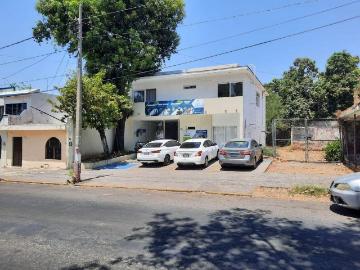 Oficinas + Terreno en venta Colima