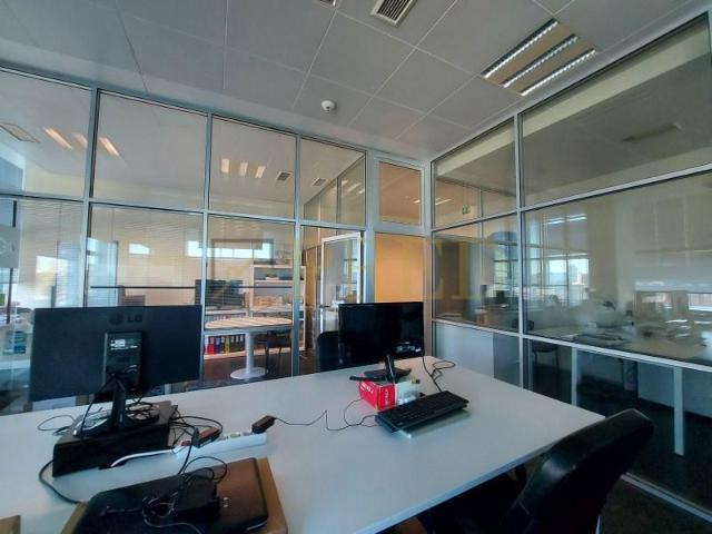 Oficinas Vila Nova de Gaia Vila Nova de Gaia DS103389479