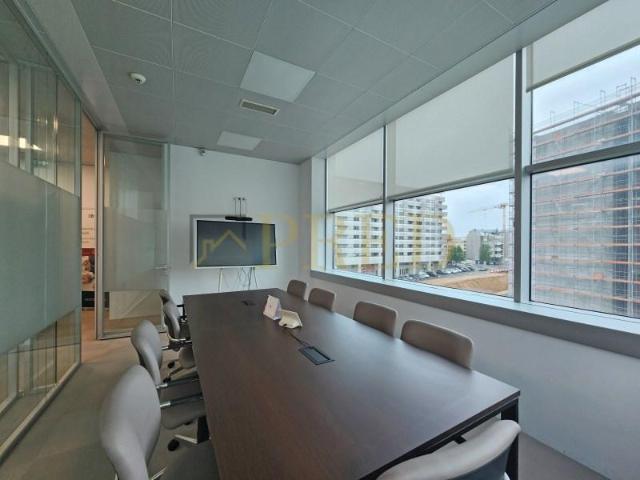 Oficinas Vila Nova de Gaia Vila Nova de Gaia ES90646325