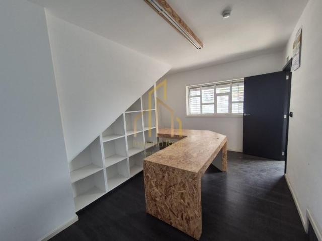 Oficinas Vila Nova de Famalicão Vila Nova de Famalicão ELS98292341