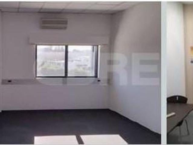Oficinas Vila Nova de Famalicão Vila Nova de Famalicão ES97121836