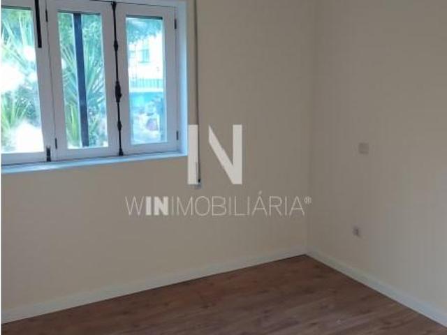 Oficinas Vila Nova de Famalicão Vila Nova de Famalicão ES103219408