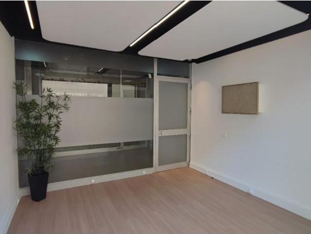 Oficinas Almada Almada DS103309138