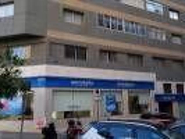 OFICINAS EN INDEPENDIENTES EN ALQUILER EN PLENO MESA Y LÓPEZ