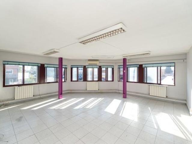 OFICINAS EN POL SAN CRISTOBAL