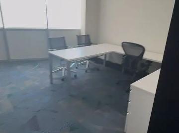 OFICINAS EN RENTA, FUNDADORES