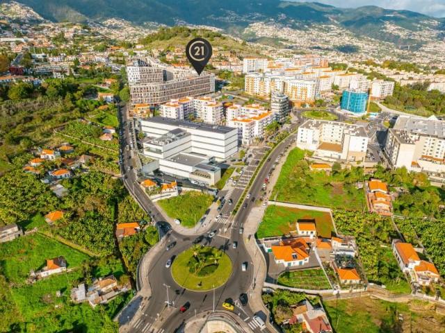 Oficinas Funchal Funchal 9000 087 ES100218948