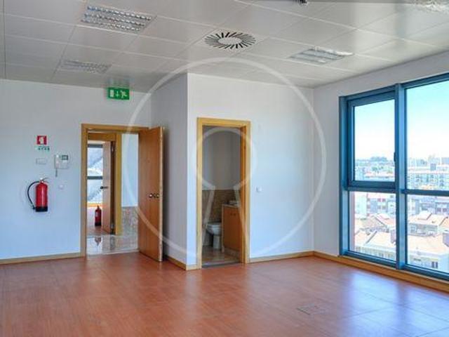Oficinas Lisboa Lisboa DLS102722068