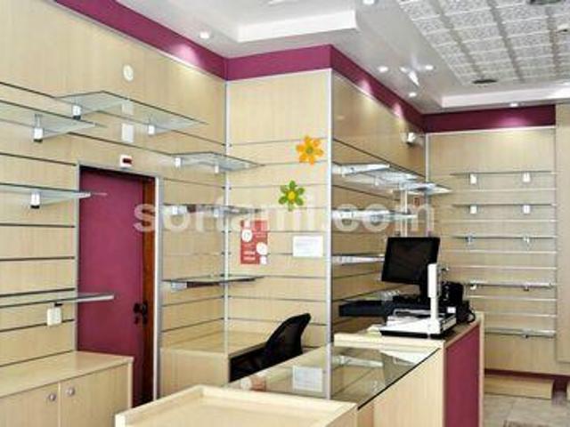 Oficinas Loule Faro DS96331070