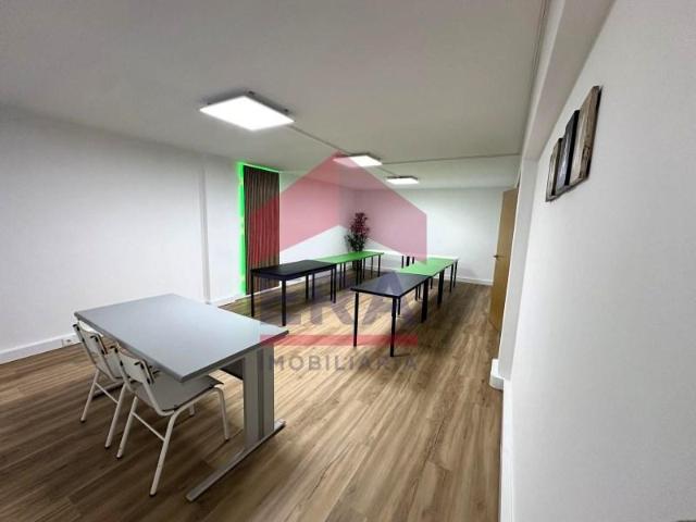 Oficinas Lourinhã Lourinhã ELS99514357