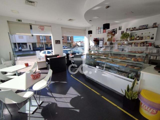 Oficinas Marinha Grande Leiria DS86773062