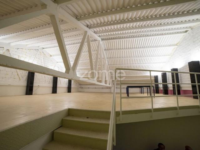 Oficinas Matosinhos Matosinhos ES98925279
