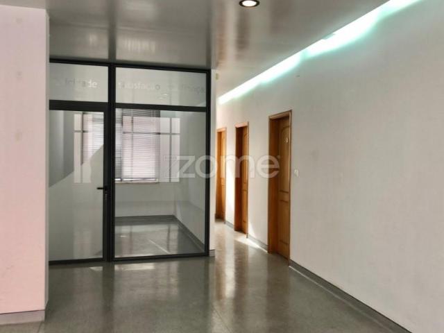 Oficinas Oeiras Oeiras ES96174558