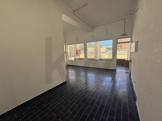 Oficinas Portimão Algarve DLS92848844