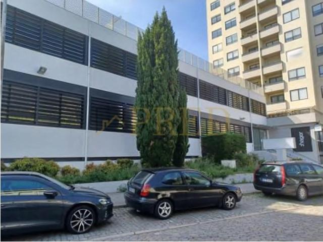 Oficinas Porto Porto DLS94041402