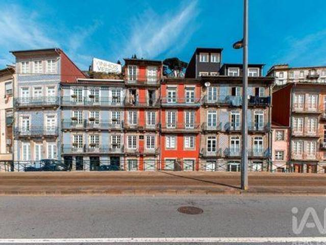 Oficinas Porto Porto DLS100456206