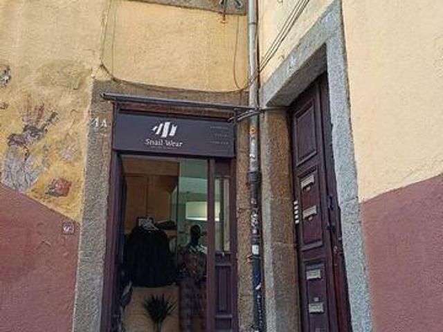 Oficinas Porto Porto DLS102060199