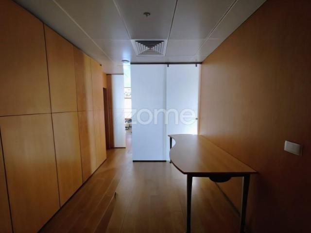 Oficinas Porto Porto DS101452303