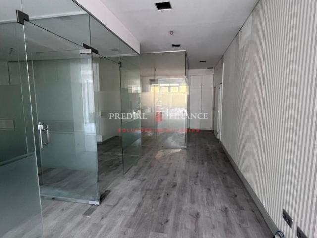 Oficinas Porto Porto ELS101087387
