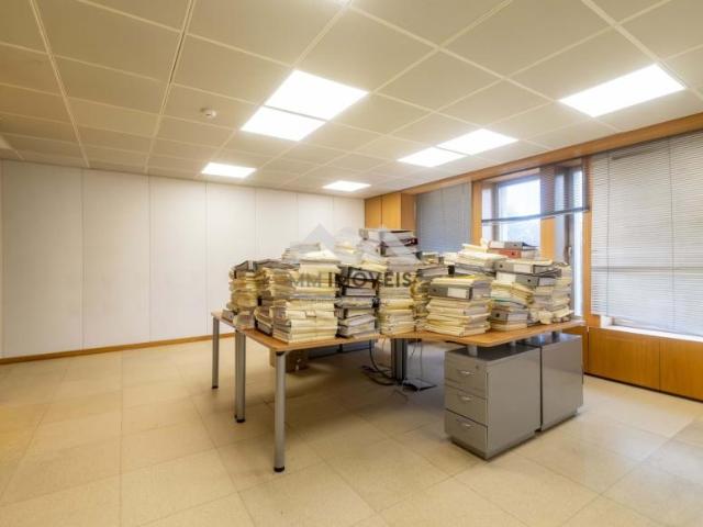 Oficinas Porto Porto ES102400535