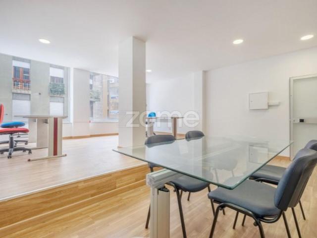 Oficinas Porto Porto ES103416966