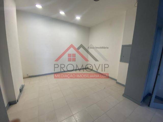 Oficinas Porto Santo Tirso 4780 DLS102434055