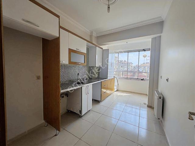 Ofiste Kiralık 2+1 Daire