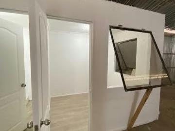 Ofrezco bodega de 210m2con oficina y baño | Espacios por CLF 36.00 en Talagante