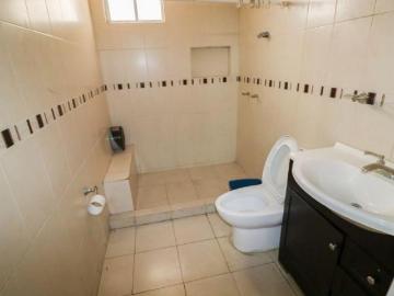 Ofrezco casa en venta ideal para negocio