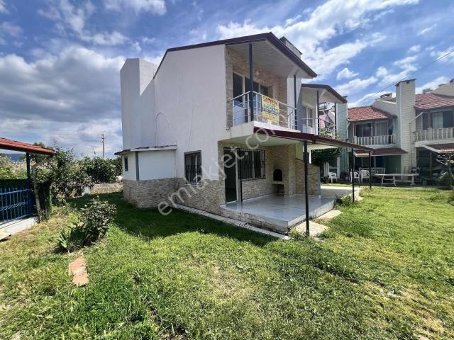 Çok Acill Denize 450m Yakınlıkta 2+1 Villa Arsa İçinde