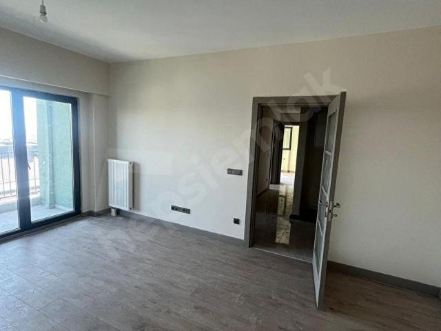 Okmeydanı Fetihtepe Kentsel dönüşüm 8.Kat 2+1 Kiralık Daire