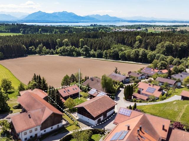Ökologisches EFH mit Gästehaus und ausbaubarem Stadl