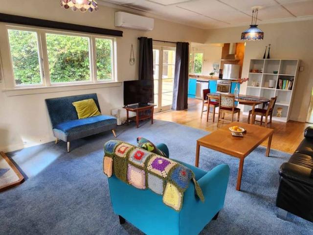 Okato, 3 bedrooms