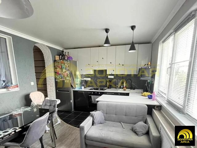 Октябрьский п, Северная ул,4