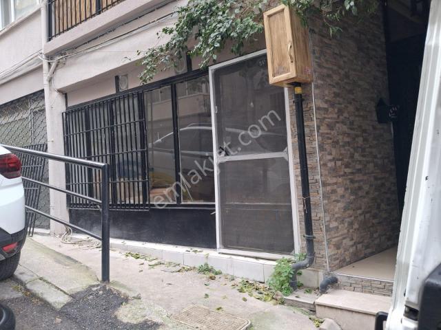 Okullar Alış Veriş Merkezleri Çok Yakındır Caddeye Bankalara Çok Yakındır