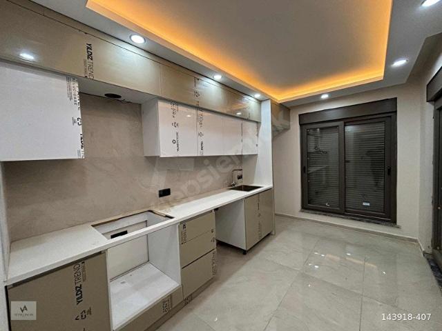 OKULLAR BÖLGESİ İSKANLI EVB BANYOLU ELEKTİRİKLİ PAN ARAKAT 3+1